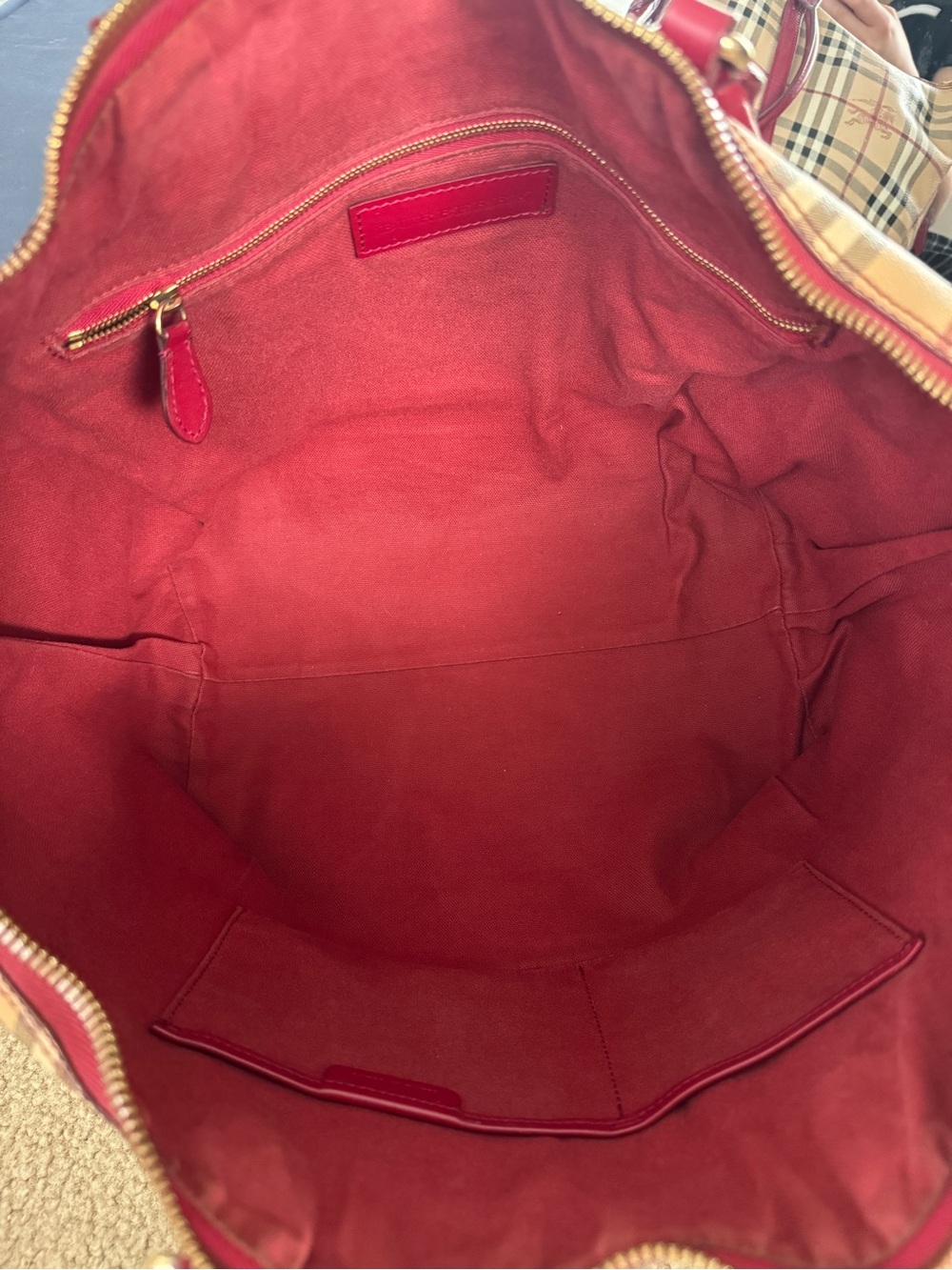 Burberry haymarket Check Tote with Burgundy Leather Handles - Picture 9 of 15